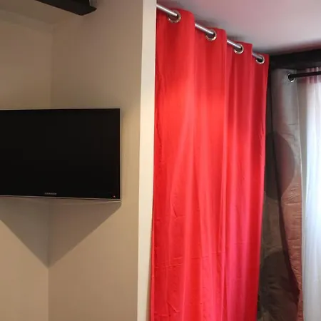 Wood Factory Apartment *